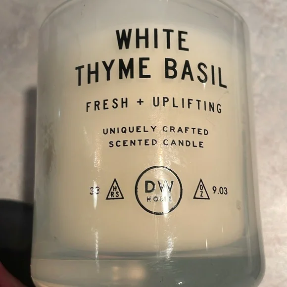 DW Home White Thyme Basil Candle - Picture 4 of 5